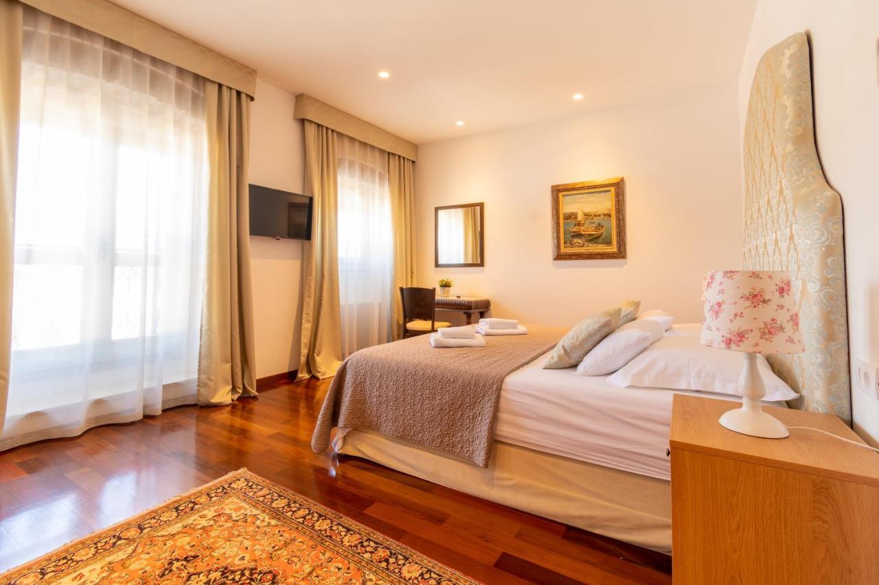 B&B Heritage Villa Apolon Стари Град Экстерьер фото