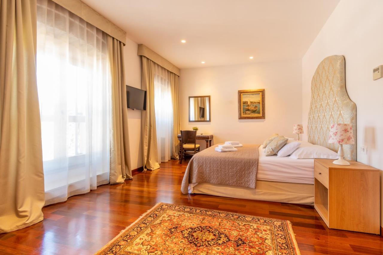 B&B Heritage Villa Apolon Стари Град Экстерьер фото